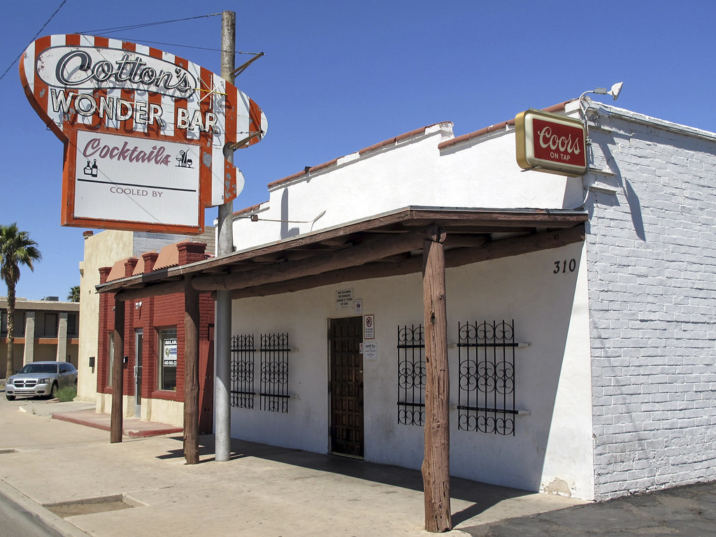 Cotton’s Wonder Bar